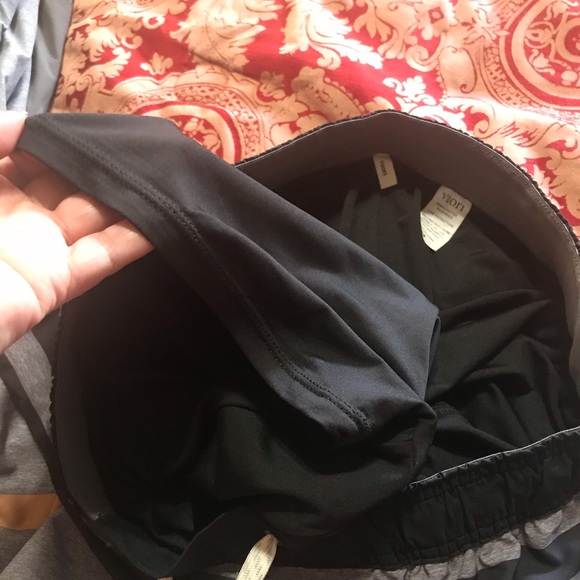 Running Shorts - Picture 5 of 6